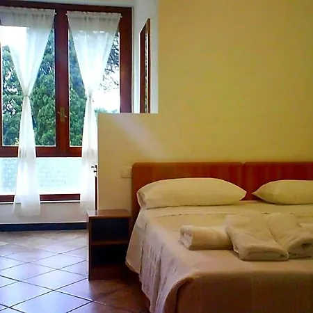 Vittoria * أرنزانو