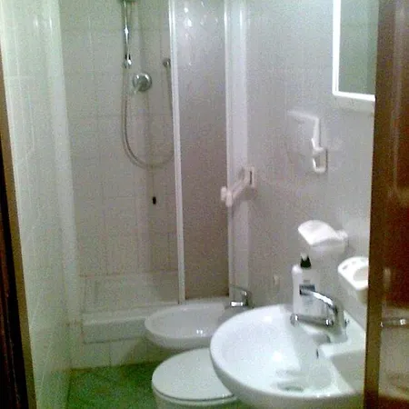 Hotel Vittoria *
